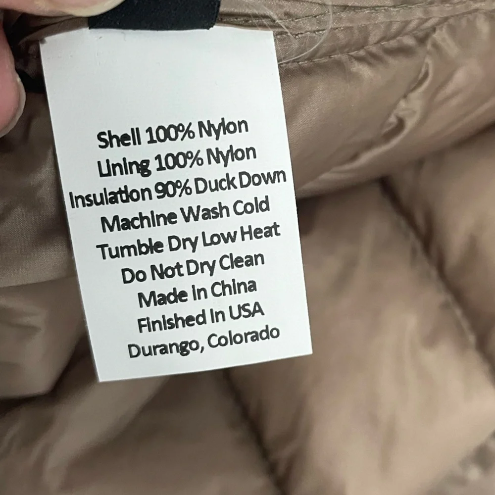 LS DESIGNS Taupe Down Filled Short Sleeve Puffer Jacket Snap Closure Lightweight